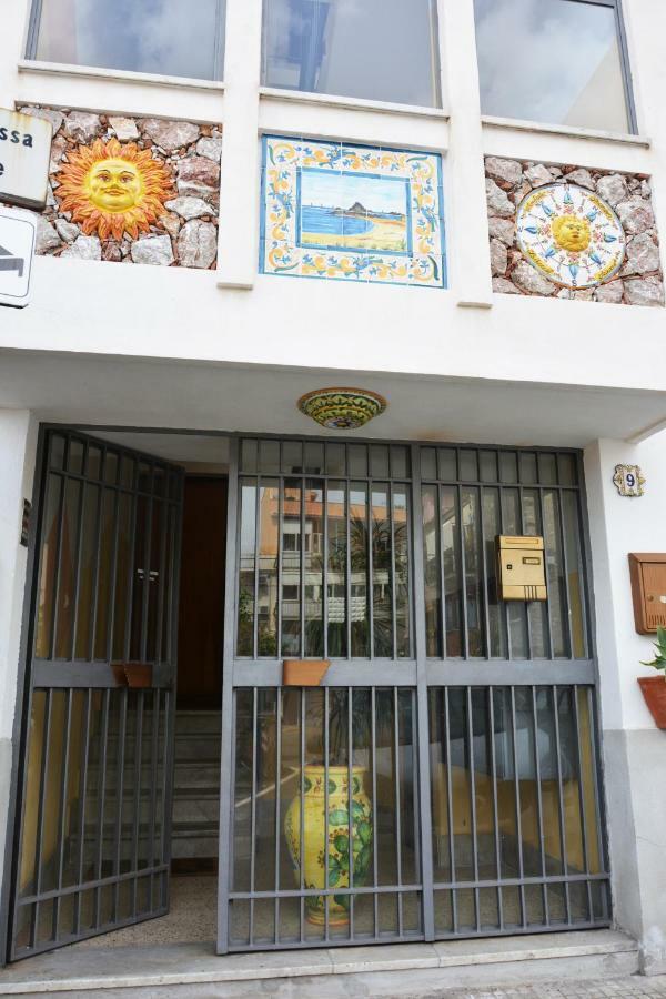 Mechome Apt Taormina Exterior photo